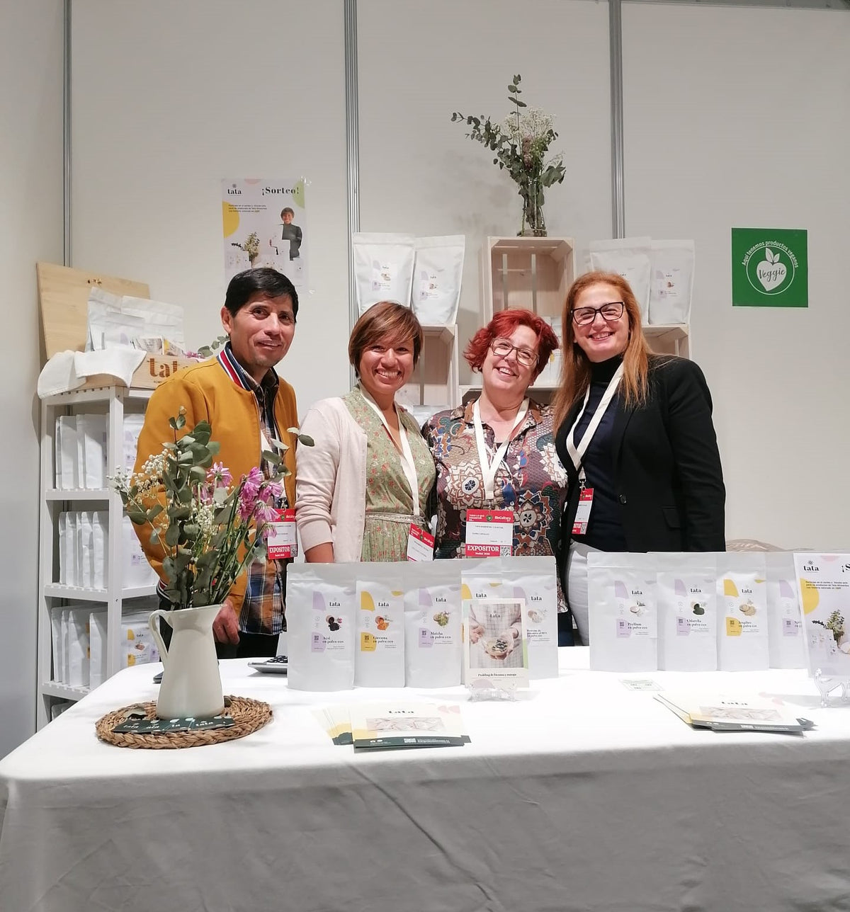 Equipo TATA en BioCultura Madrid 2022