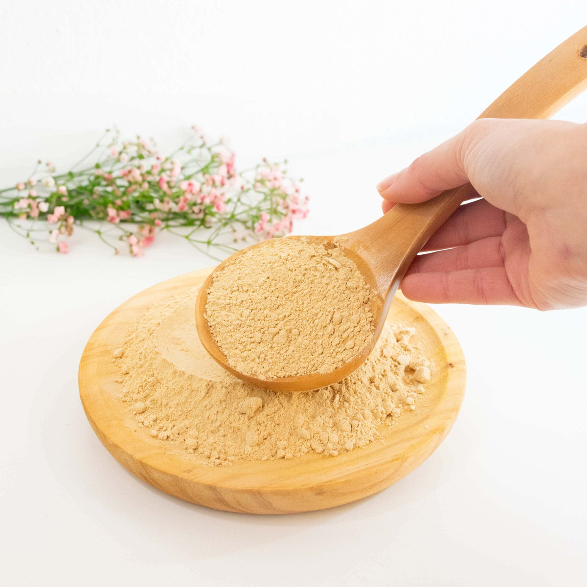 Maca andina en polvo, raíz ecológica de los Andes